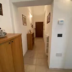 Casa Dunja דירה *